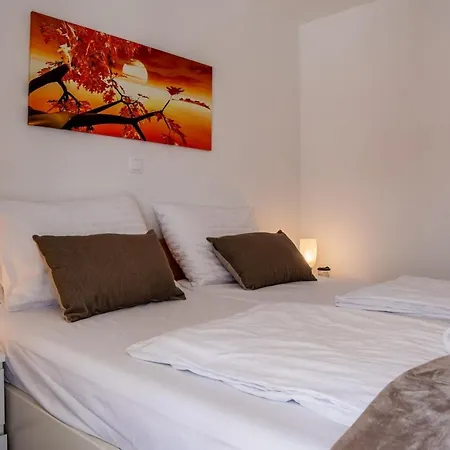 Jurcevic Apartment *